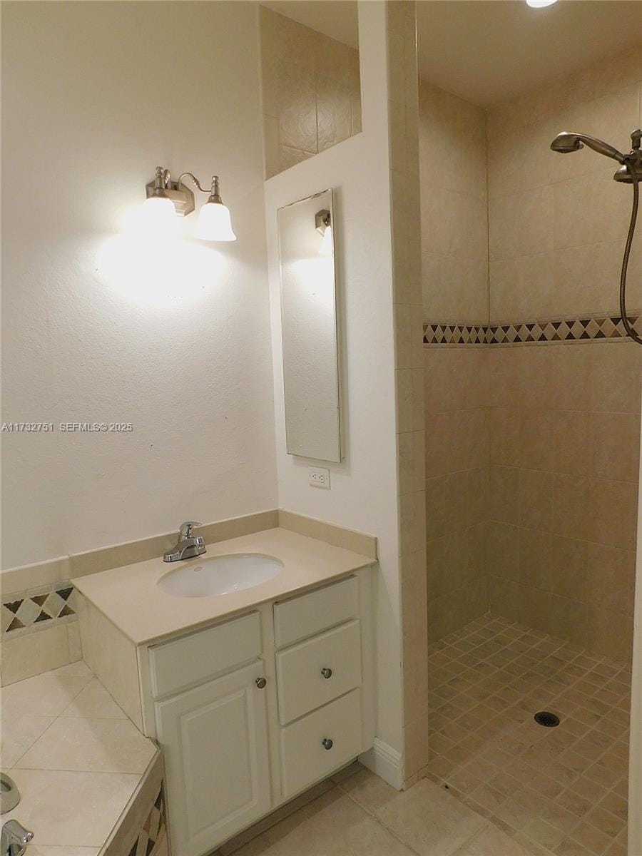 617 SE 7 Street — photo 4