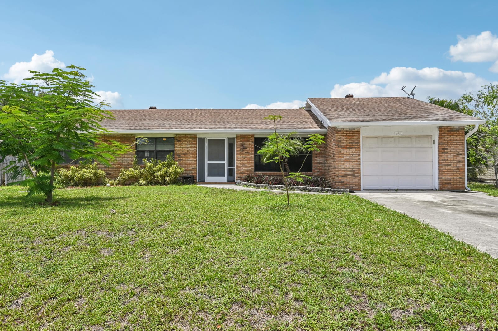 2426 SE Stonecrop Street, Port St. Lucie, FL 34984