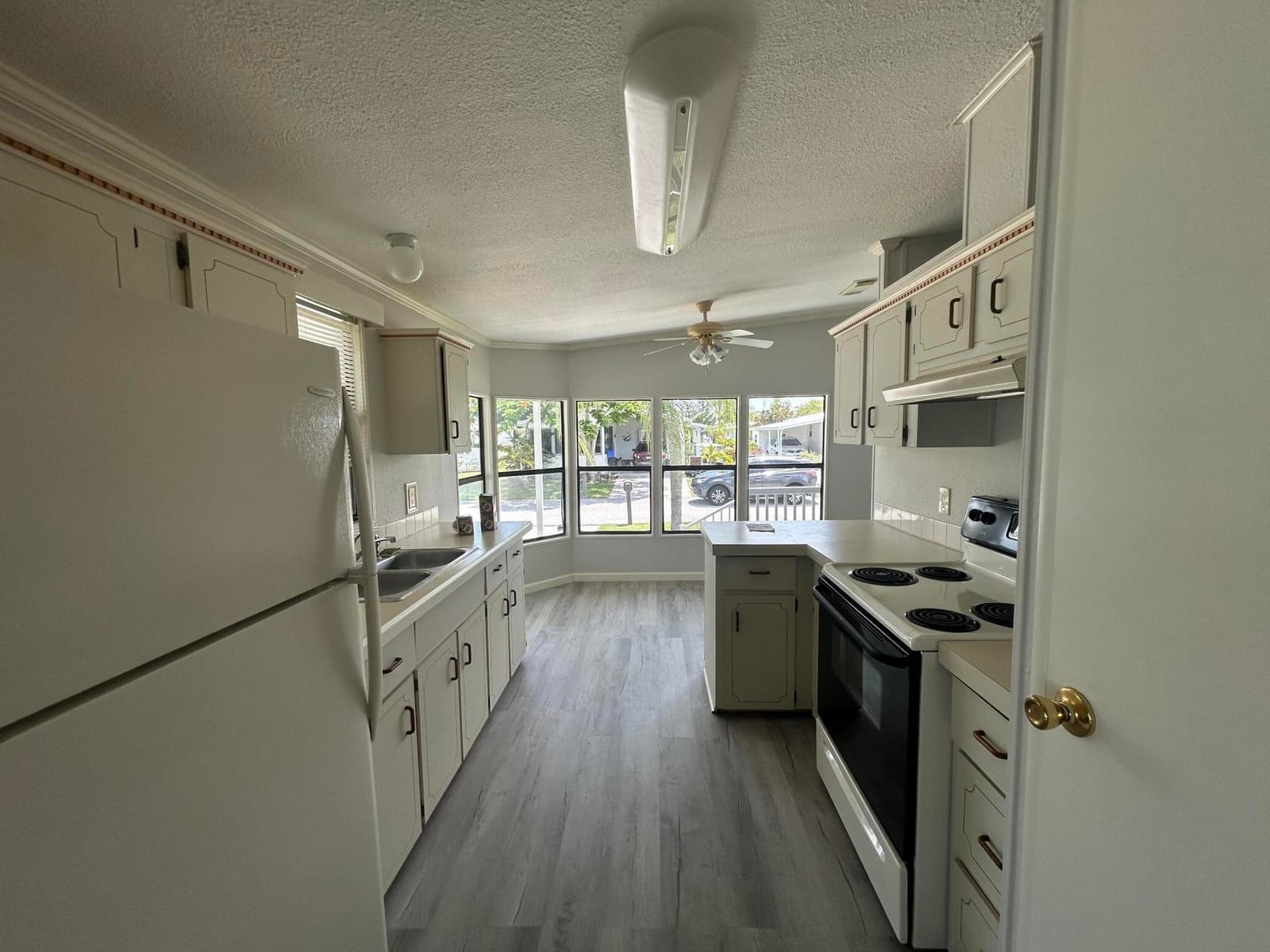 14374 Cancun Ave Avenue — photo 8