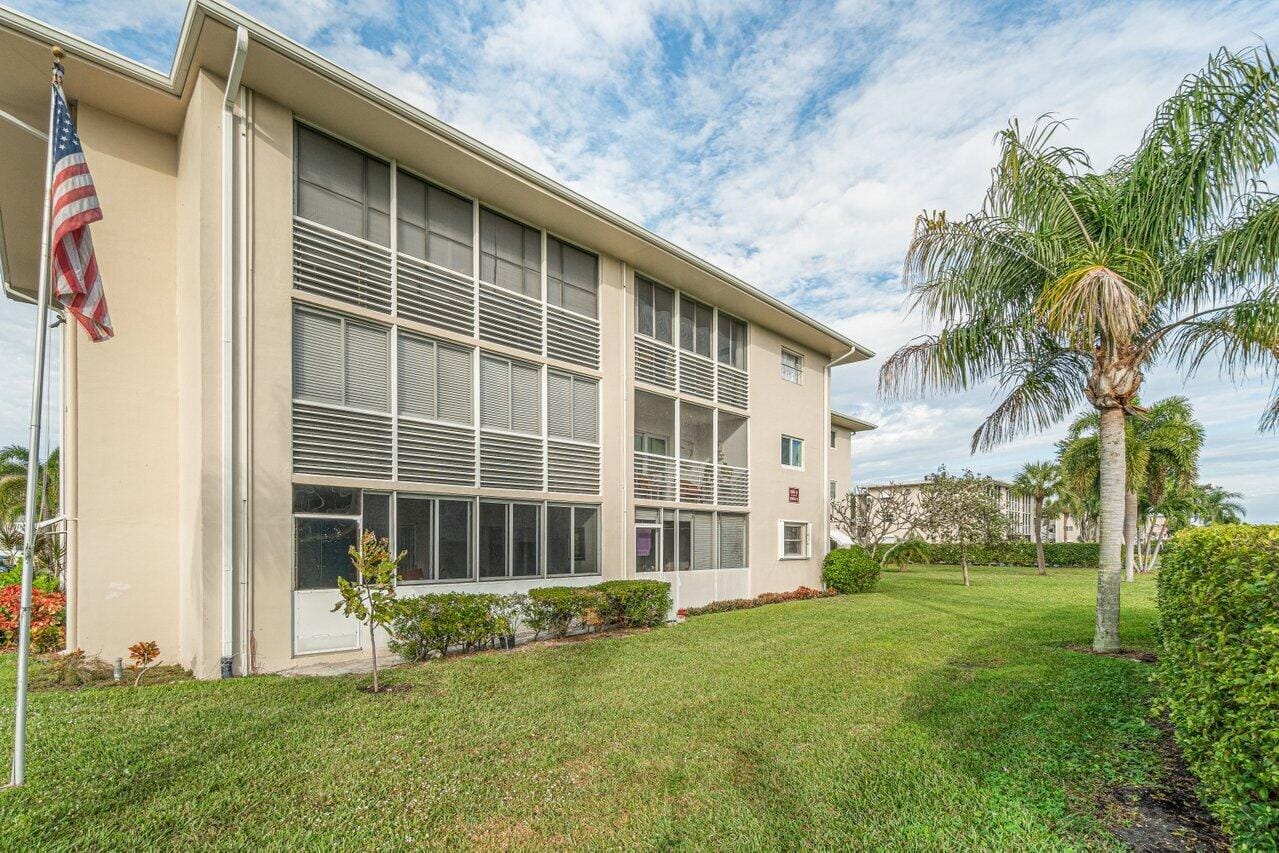 2855 S Garden Drive 211, Lake Worth, FL 33461 photo 26