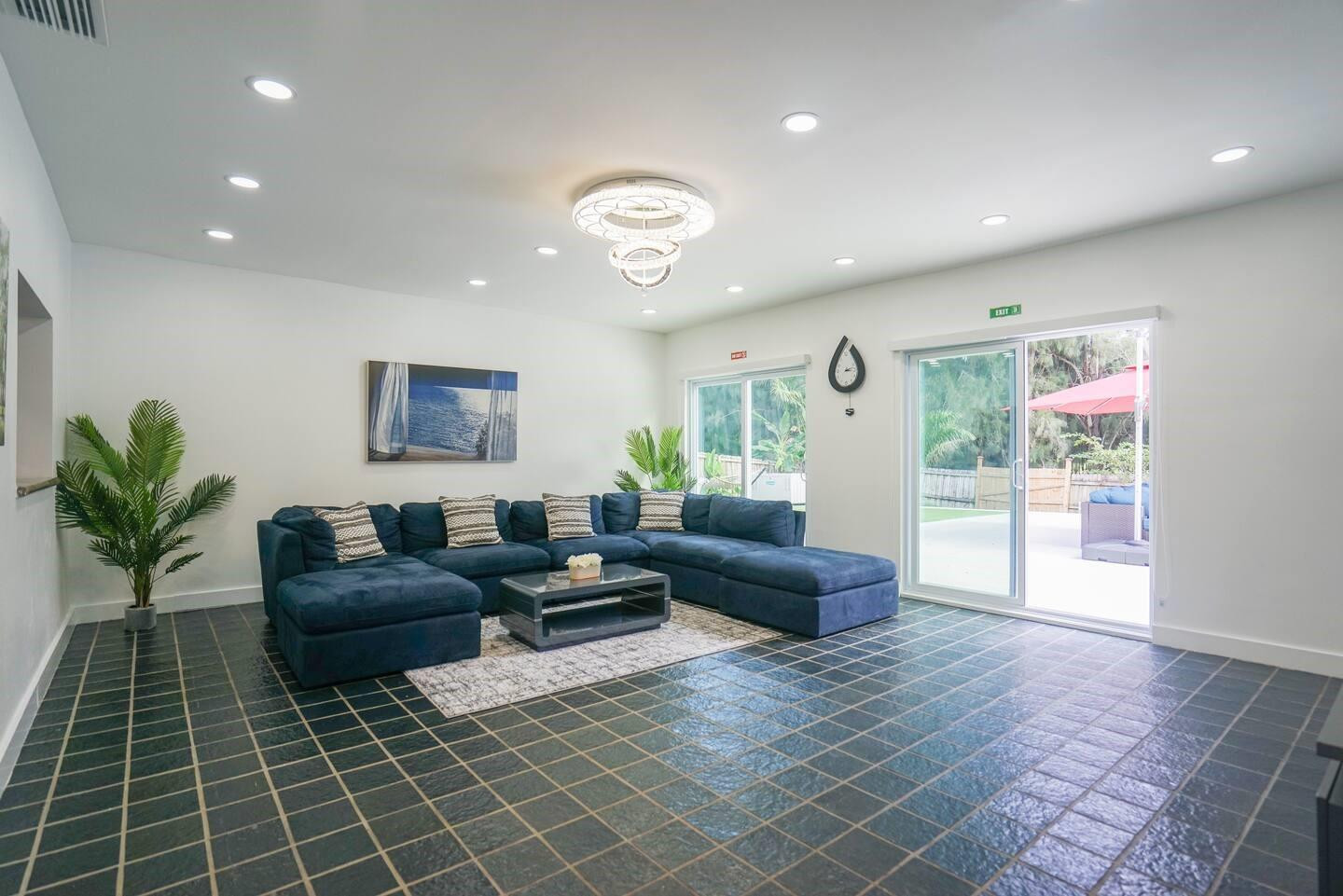 3150 Calle Largo Drive, Hollywood, FL 33021, Hollywood