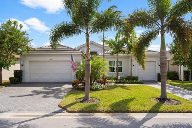 11929 SW Sailfish Isles Way, sold in Riverland Parcel A - Plat Ten, Port St Lucie, FL