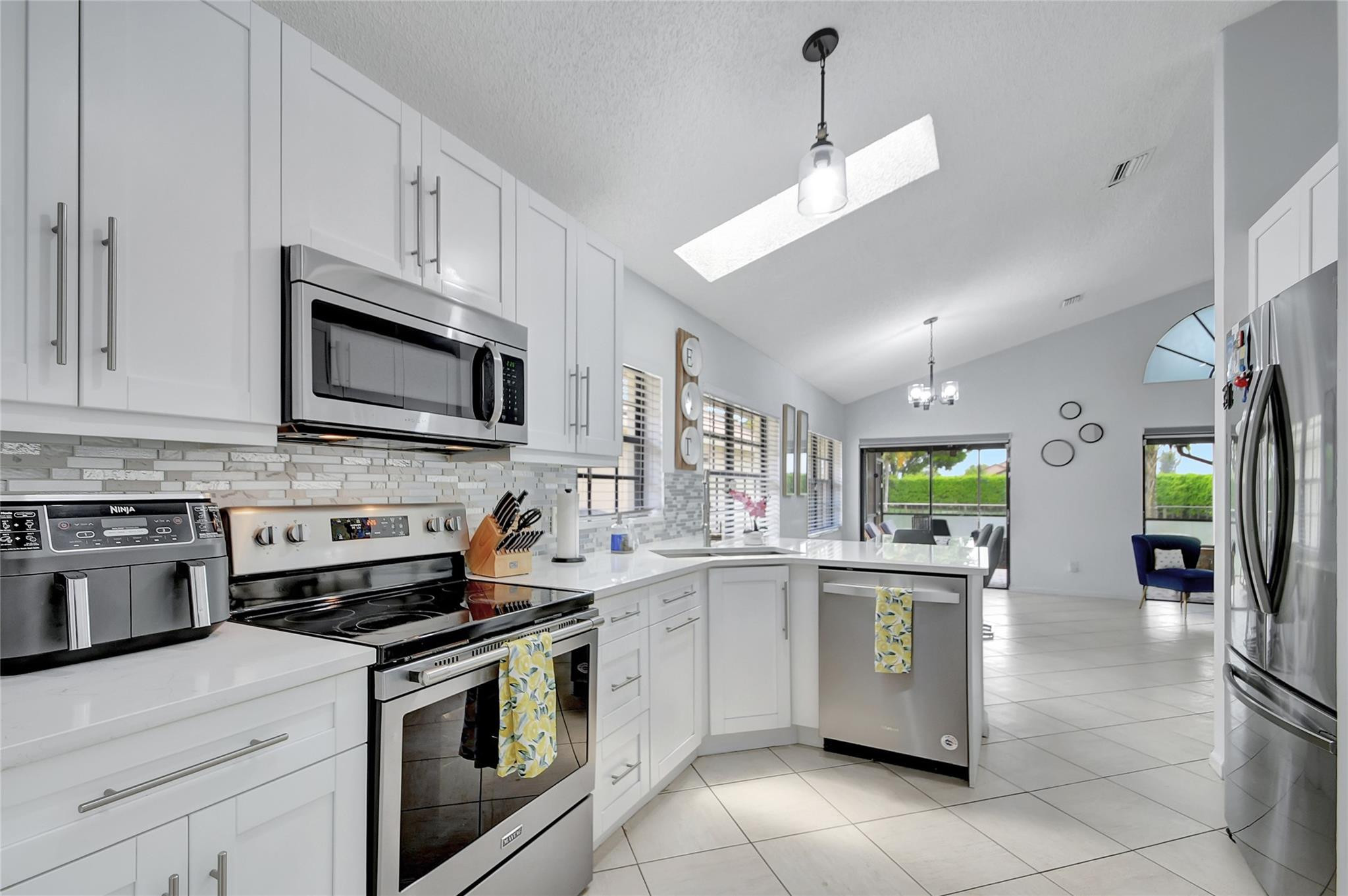 8071 Popash Court, Boynton Beach, FL 33472 photo 16