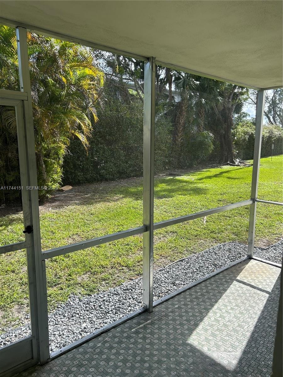 1530 NE 191st Street 124, Miami, FL 33179 photo 13
