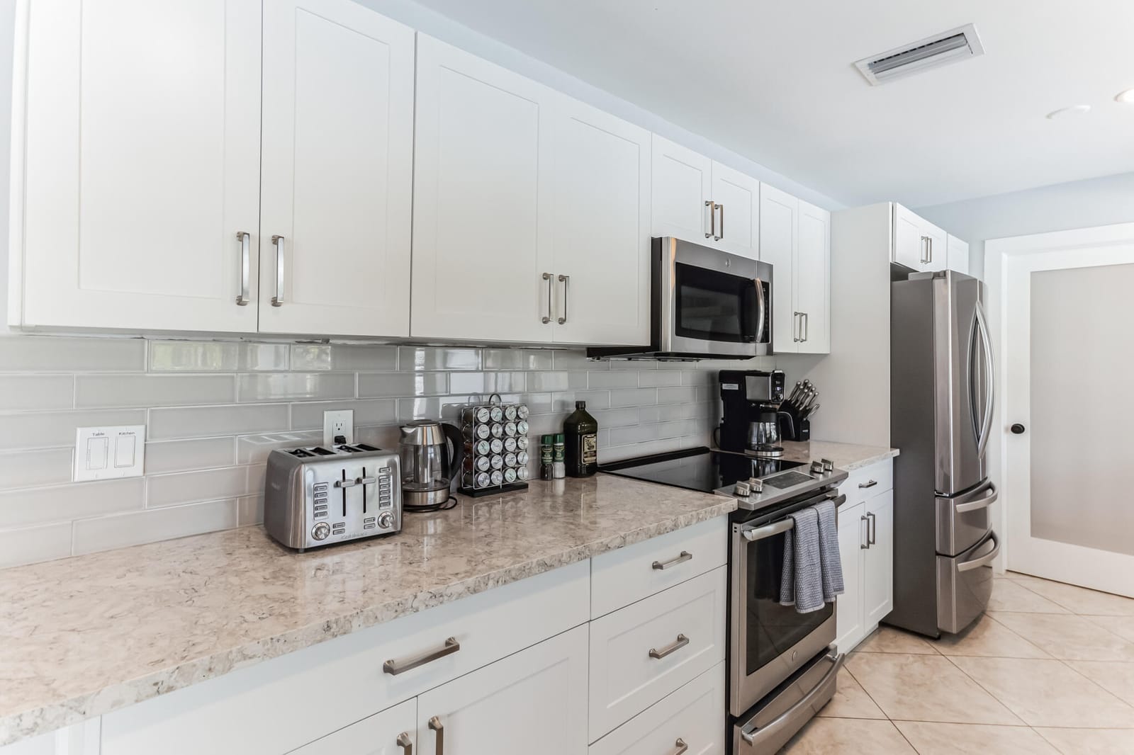 19 Willow Road — photo 11