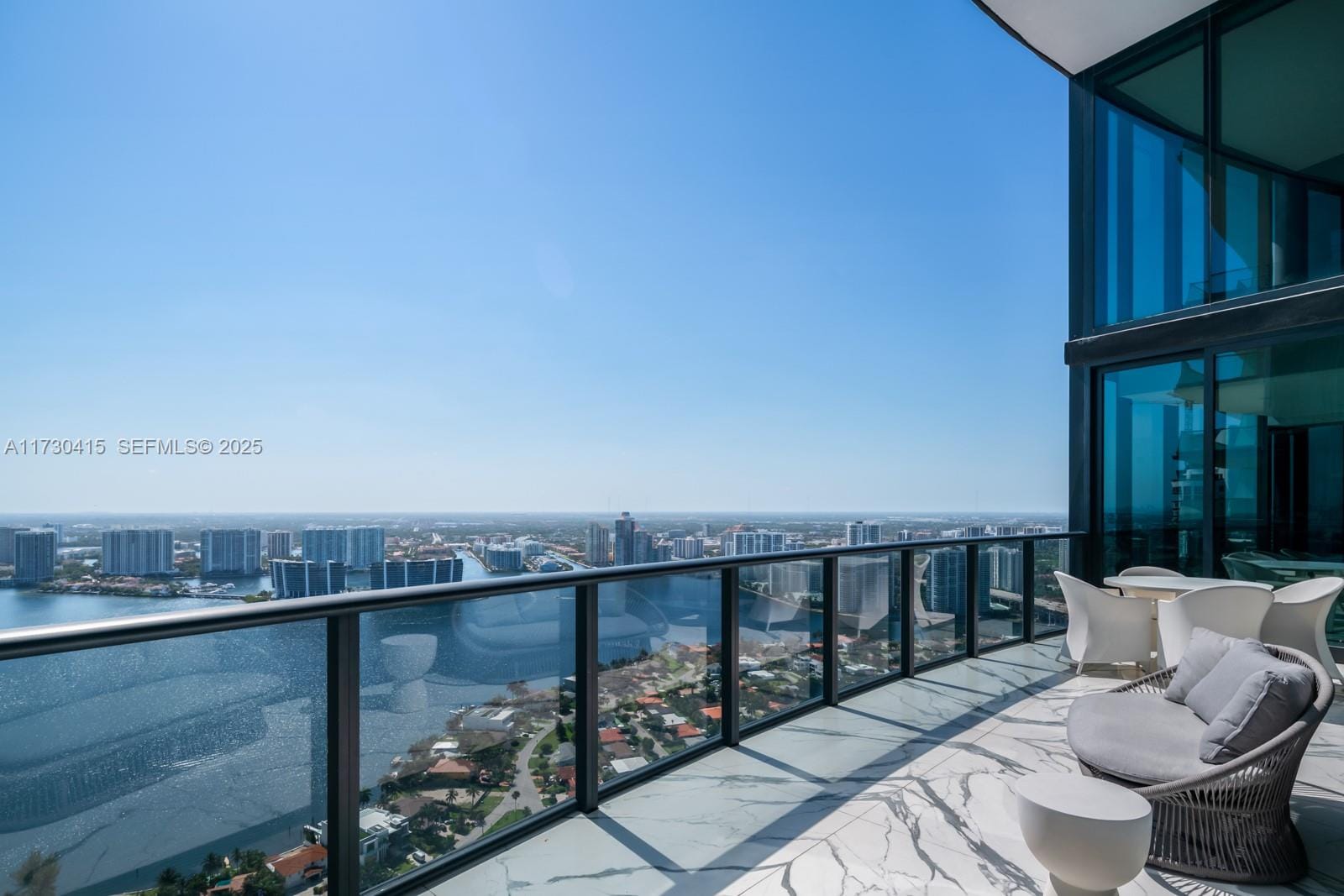 18555 Collins Avenue 4203 — photo 3