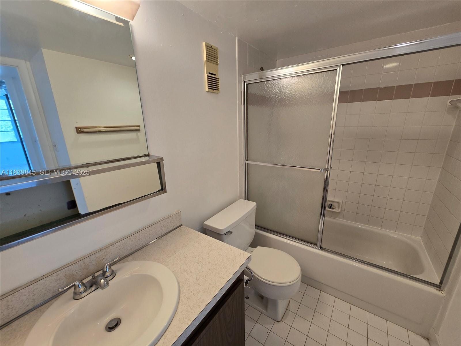 2731 Taft Street 102 — photo 7