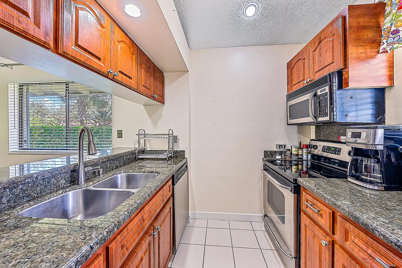 114 Club Drive — photo 4