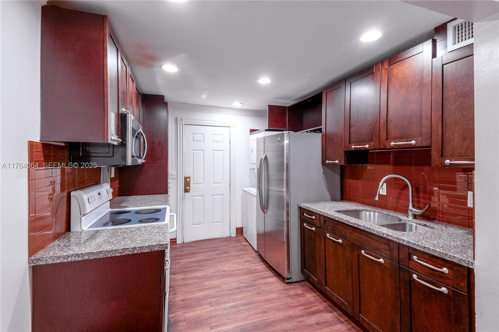 2551 NW 13th Street 11, Miami, FL 33125 photo 4
