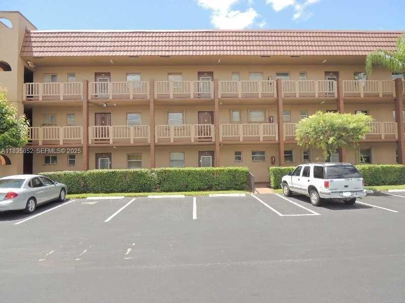 9800 Sunrise Lakes Boulevard 309, Sunrise, FL 33322, Sunrise