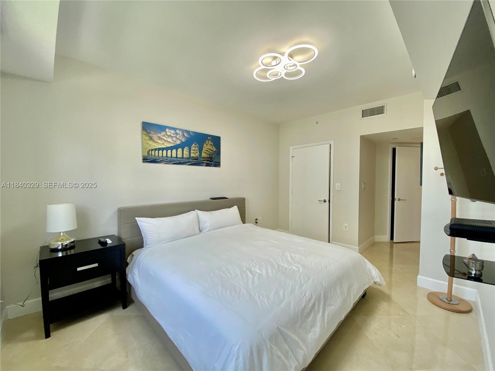 19900 E Country Club Drive 1220, Aventura, FL 33180 photo 17