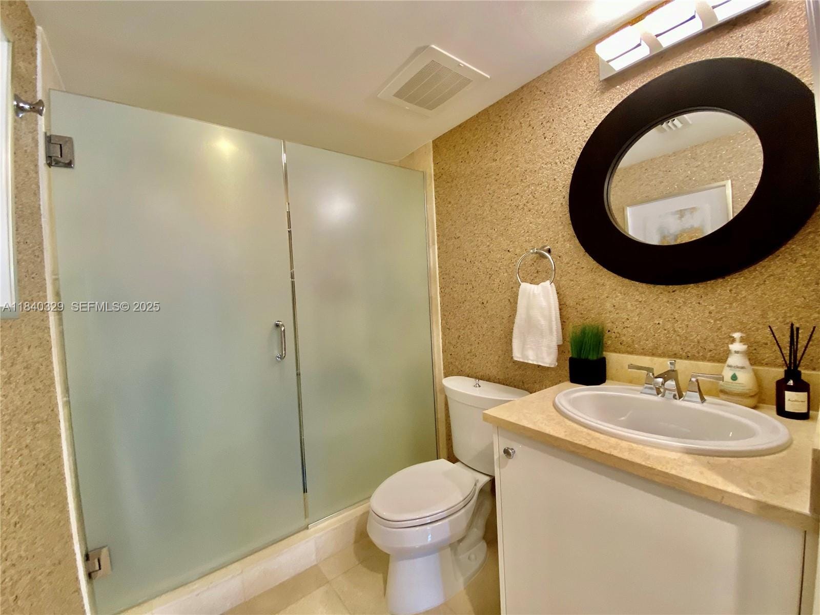 19900 E Country Club Drive 1220, Aventura, FL 33180 photo 21