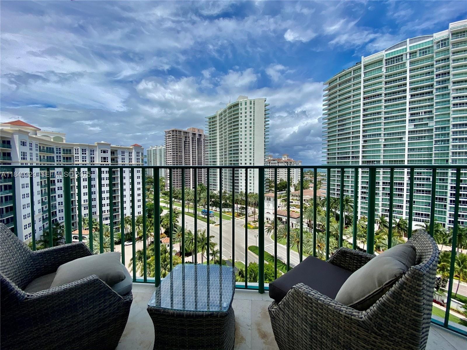 19900 E Country Club Drive 1220, Aventura, FL 33180 photo 23