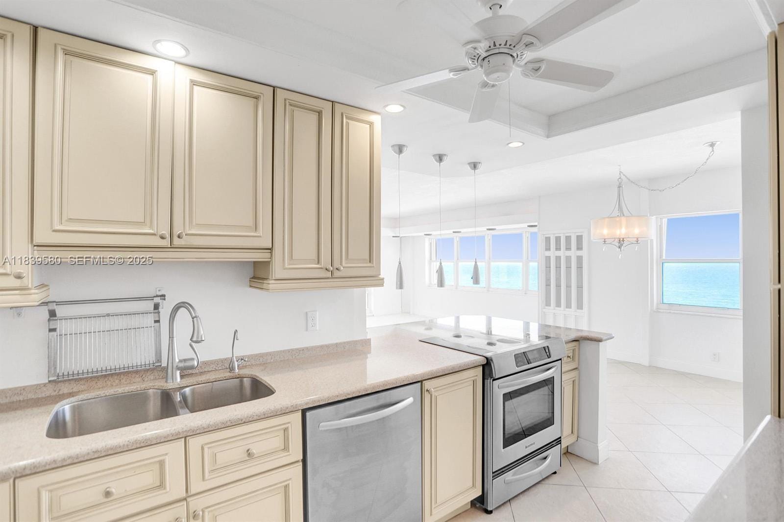 111 N Pompano Beach Boulevard PH9, Pompano Beach, FL 33062 photo 15