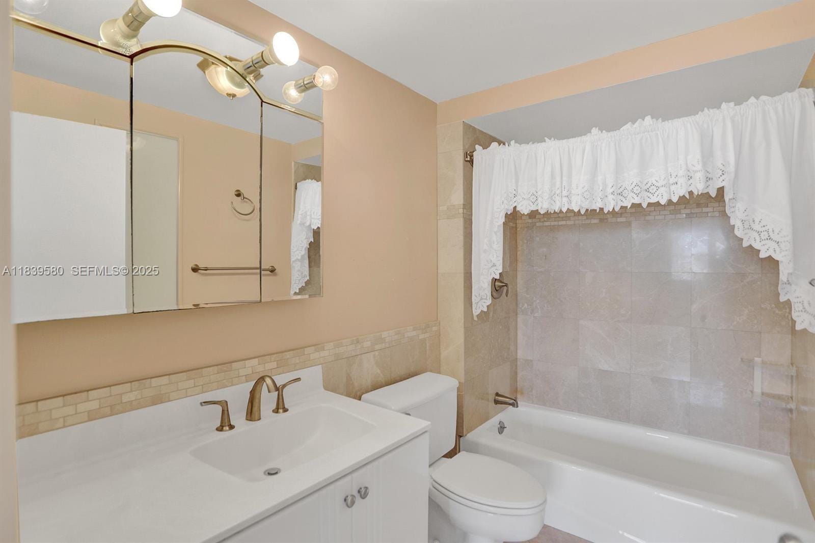 111 N Pompano Beach Boulevard PH9, Pompano Beach, FL 33062 photo 29