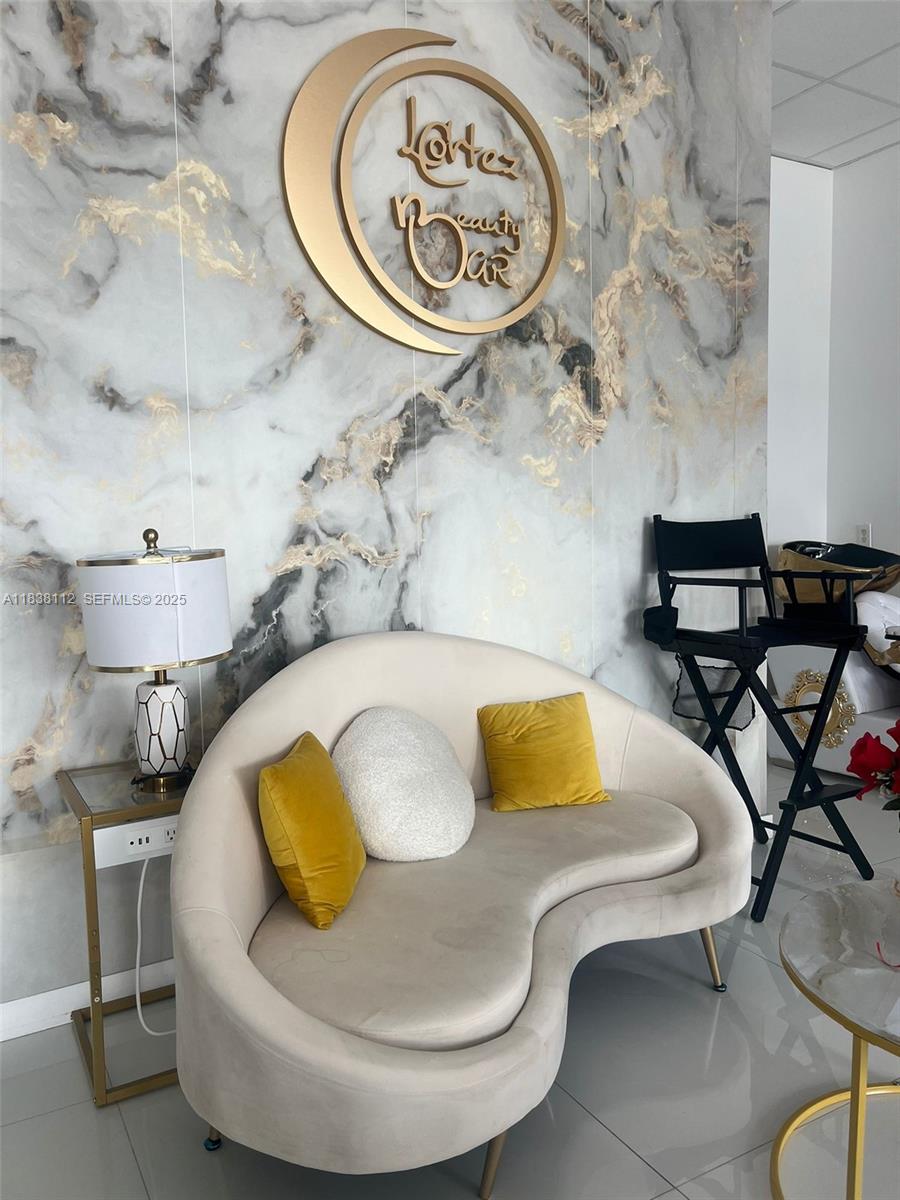 Confidentially NE 7 Th Avenue, Miami, FL 33161, Miami