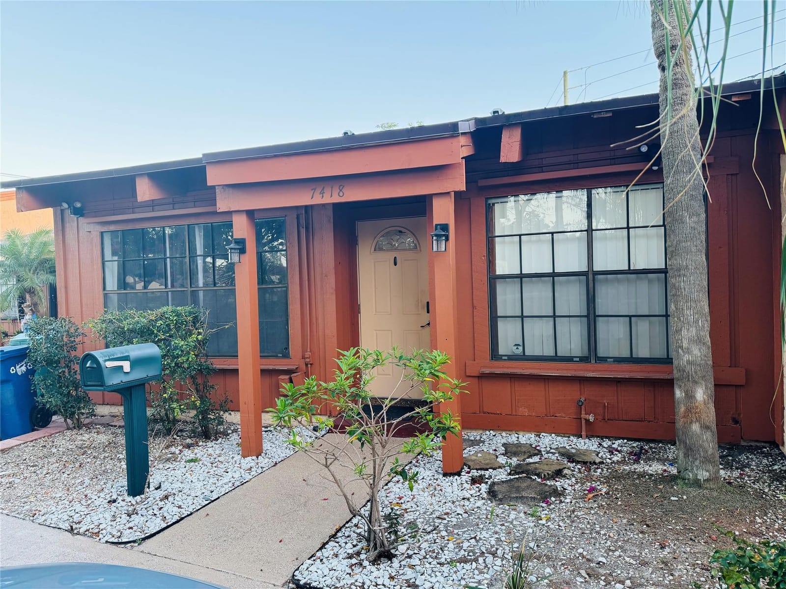 7418 NW 33rd Street, Lauderhill, FL 33319