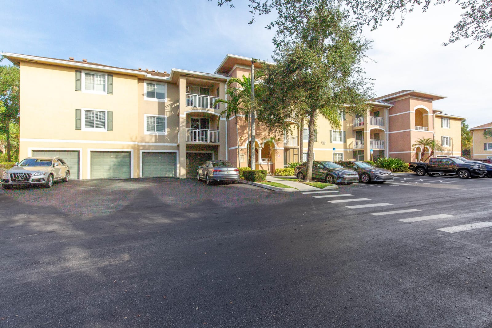 6559 Emerald Dunes Drive 201, West Palm Beach, FL 33411 photo 19