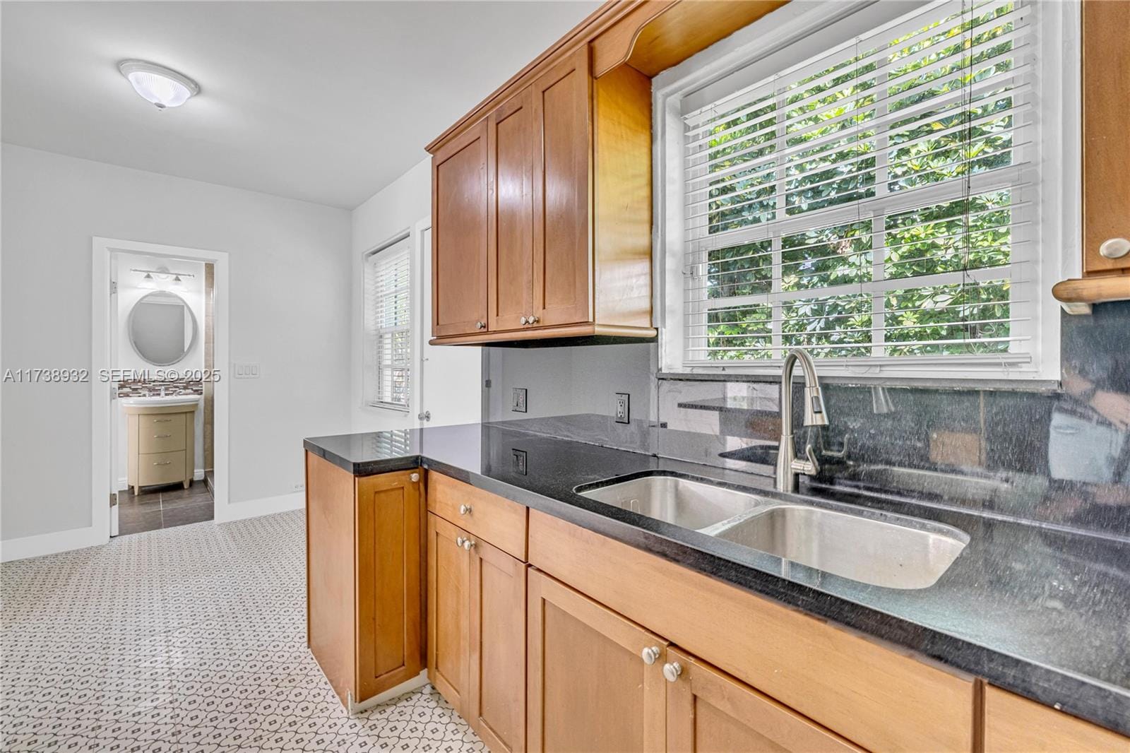 935 16th Street 935, Miami Beach, FL 33139 photo 12