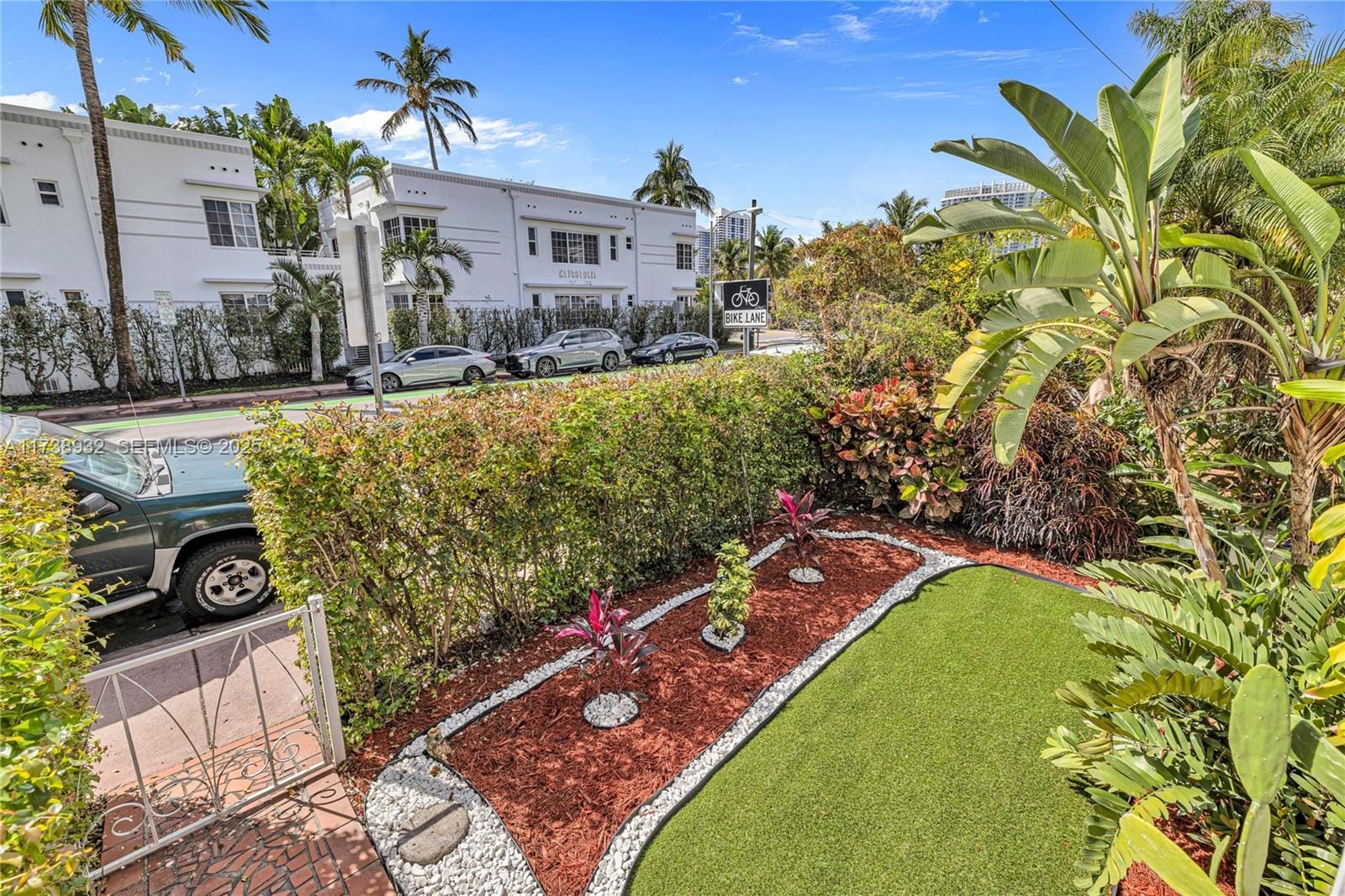 935 16th Street 935, Miami Beach, FL 33139 photo 3
