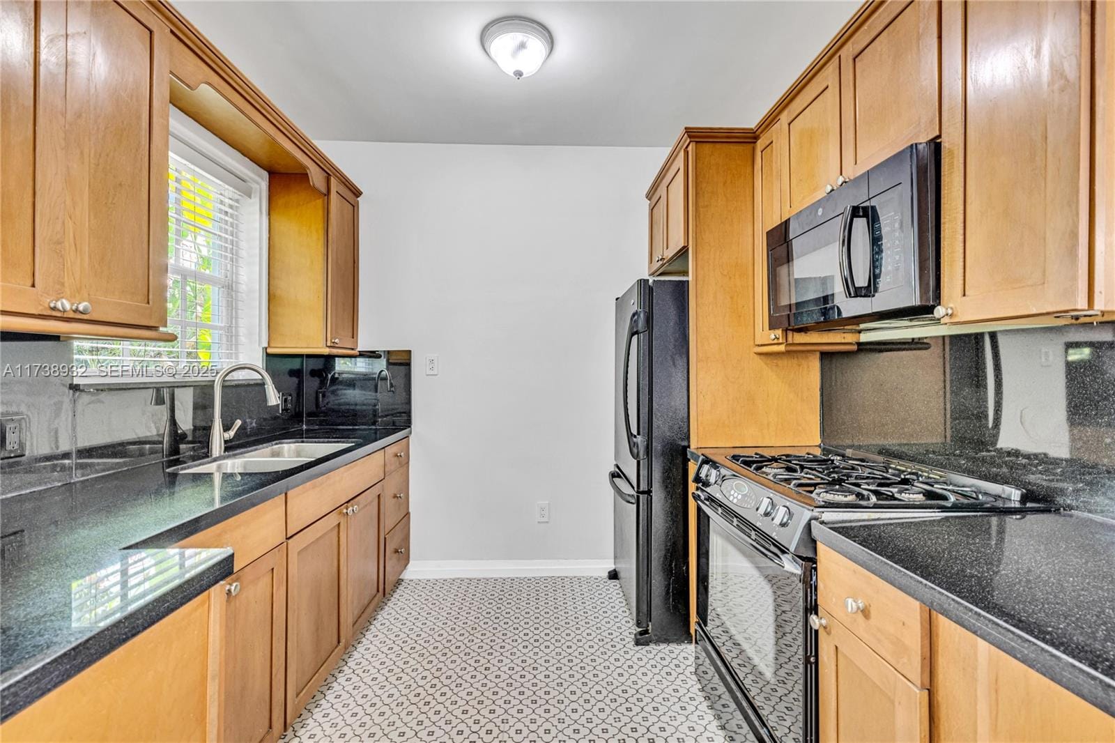 935 16th Street 935, Miami Beach, FL 33139 photo 10