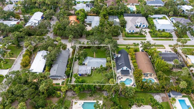 785 Dahlia Lane, sold in Vero Beach Estates, Vero Beach, FL