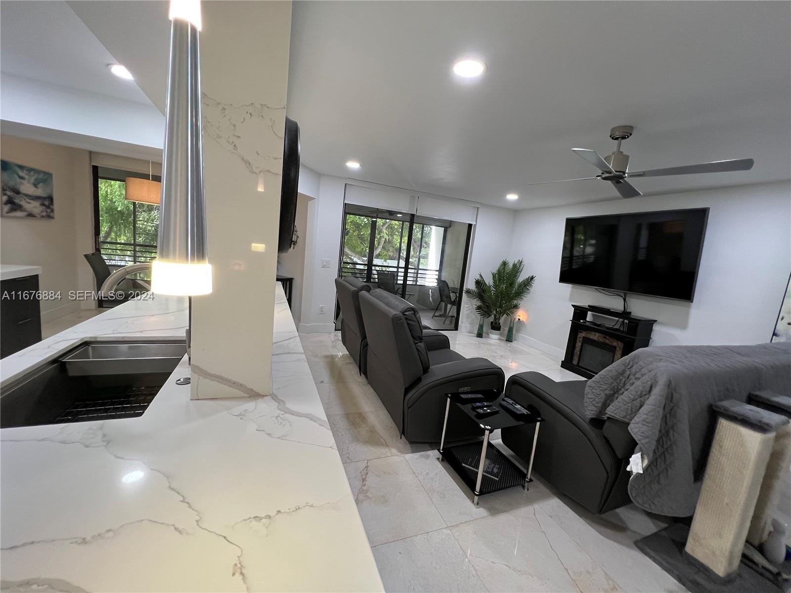 1430 Sheridan Street 22G, Hollywood, FL 33020