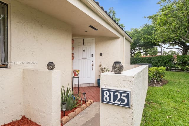 8125 NW 17th Manor, Plantation, FL 33322