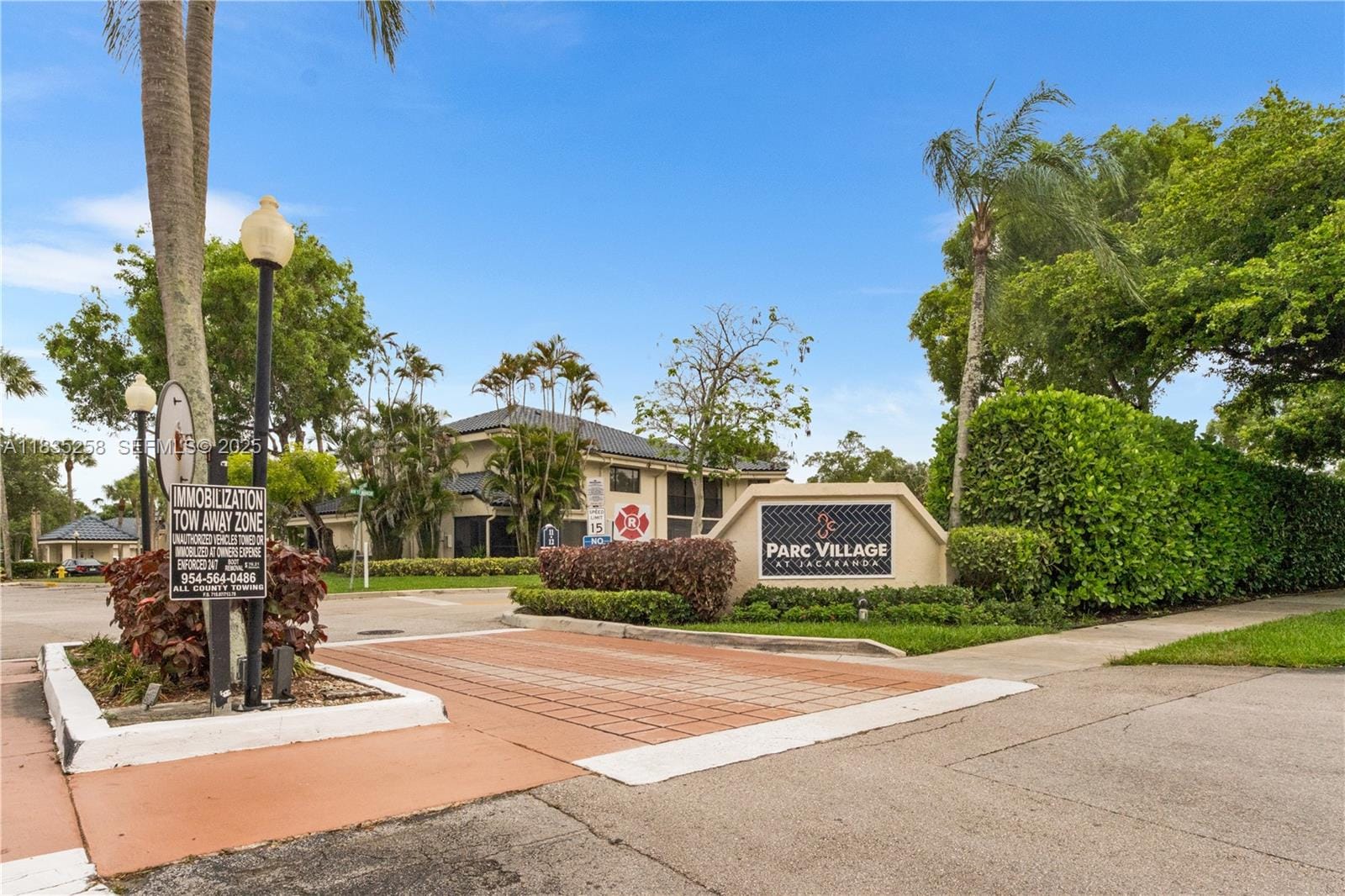 8125 NW 17th Manor, Plantation, FL 33322 photo 27