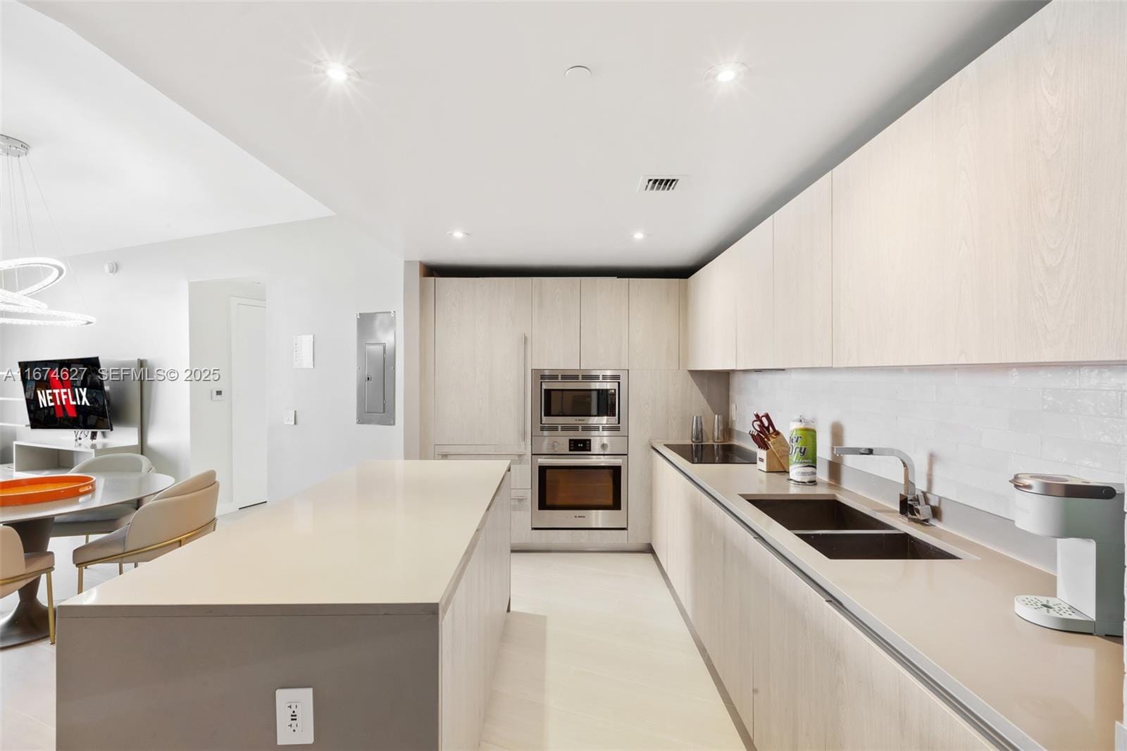 4111 S Ocean Drive 3108 — photo 2