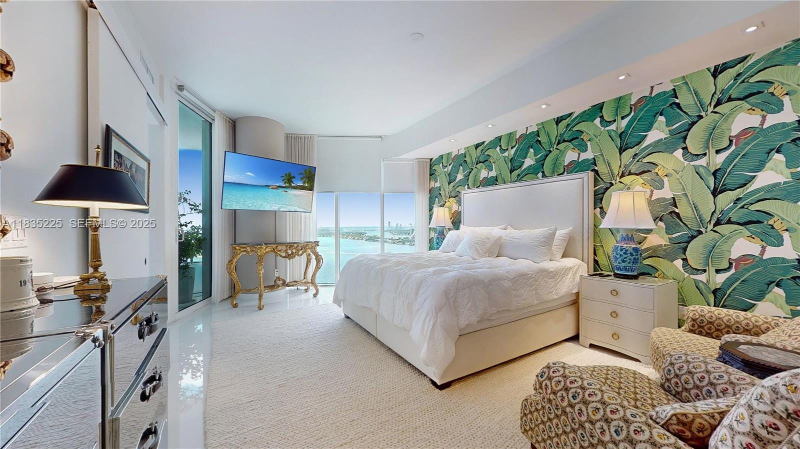 2020 N Bayshore Drive 2801 — photo 12