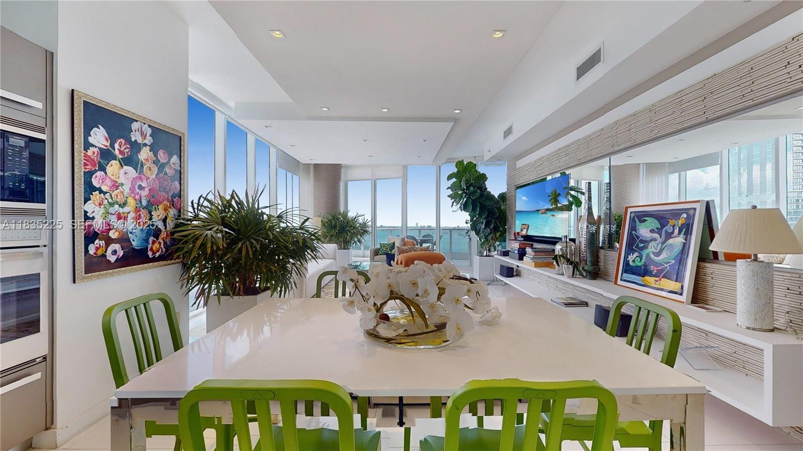 2020 N Bayshore Drive 2801 — photo 8