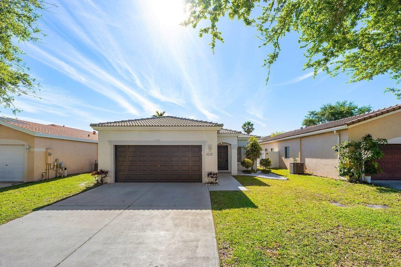 1214 SW 46 Way, Deerfield Beach, FL 33442