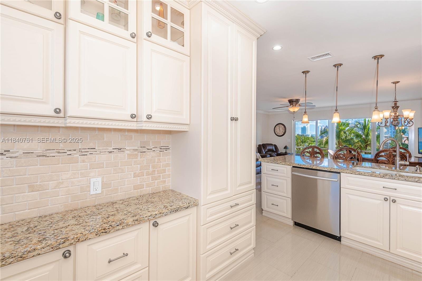 200 NE 14th Avenue 524 — photo 7