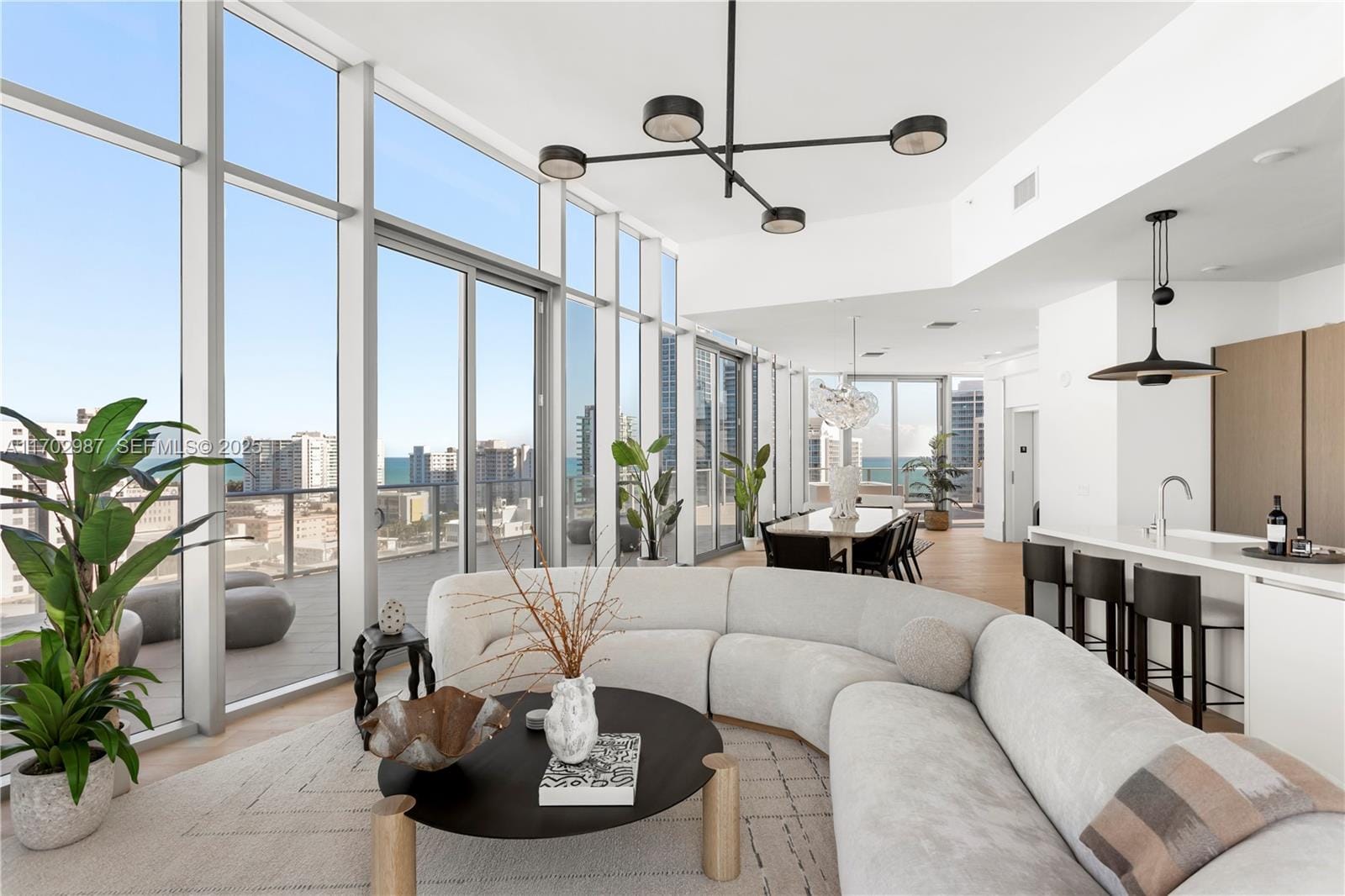 6800 Indian Creek Drive PH2 — photo 3