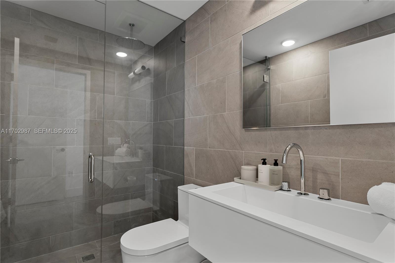 6800 Indian Creek Drive PH2, Miami Beach, FL 33141 photo 25