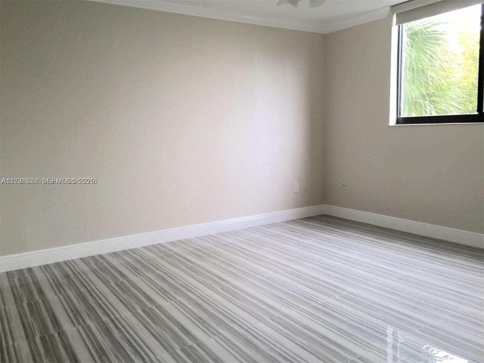 17878 N Bay Road 201 — photo 12