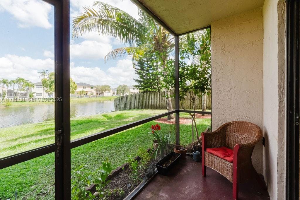 15714 E Waterside Circle 106, Sunrise, FL 33326 photo 2