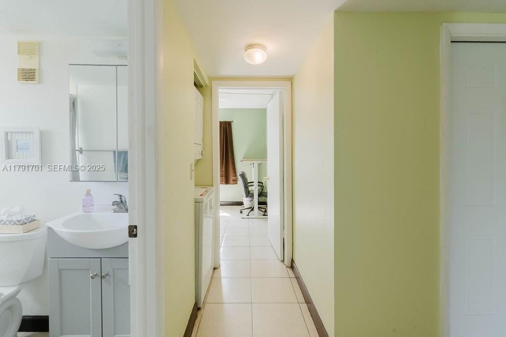 15714 E Waterside Circle 106, Sunrise, FL 33326 photo 13