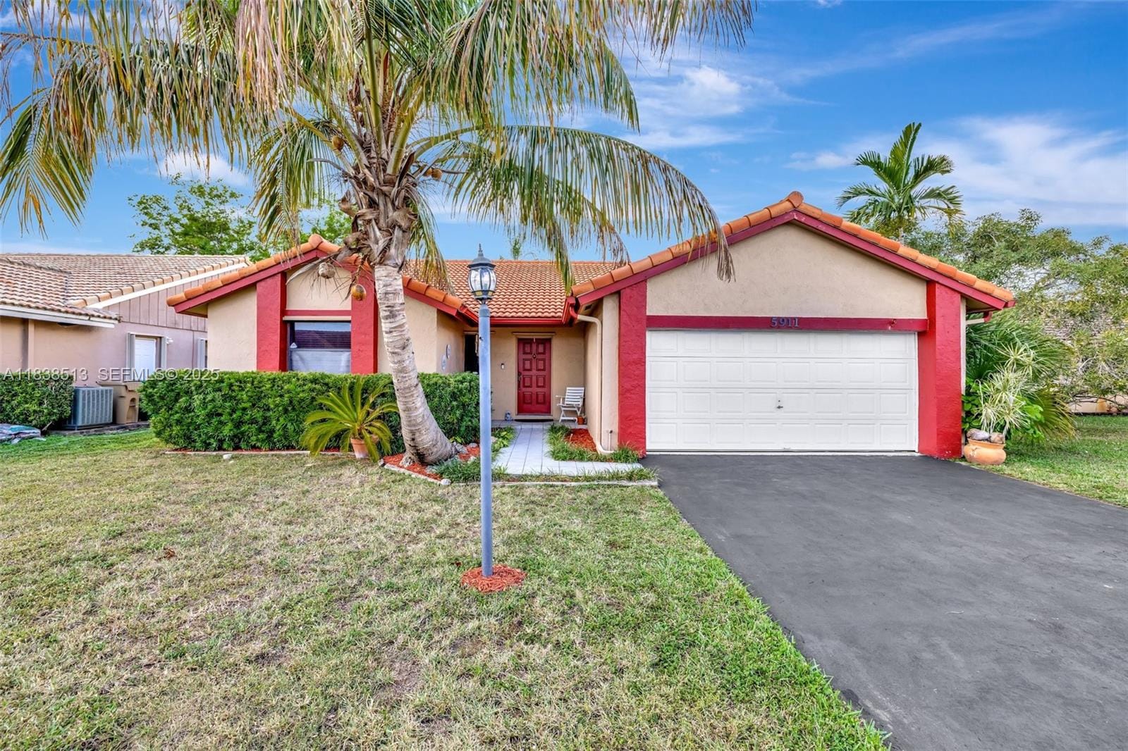 5911 Epsom Lane, Davie, FL 33331