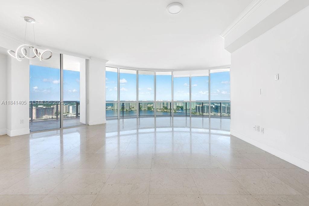 18101 Collins Avenue 4601, Sunny Isles Beach, FL 33160 photo 2