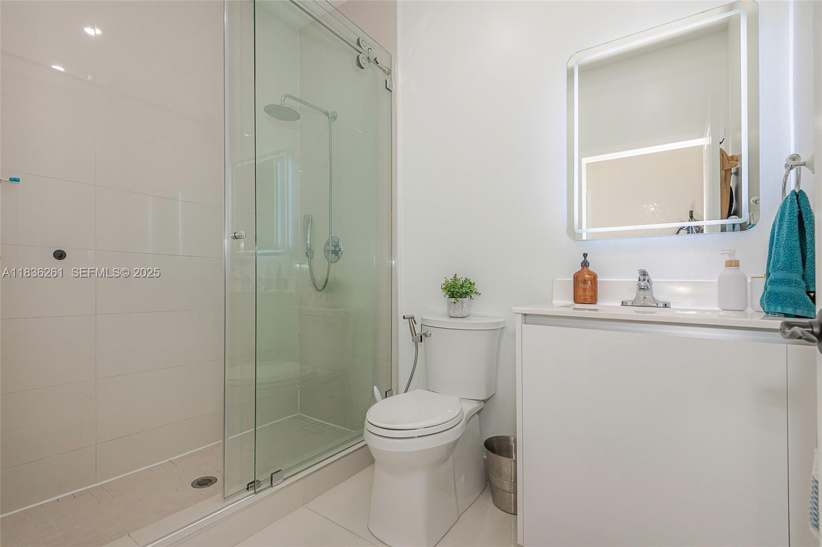 401 SW 91st Avenue — photo 4