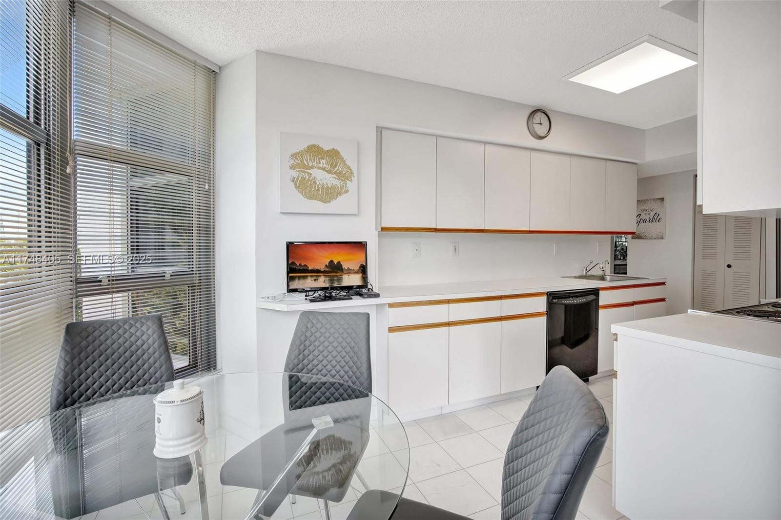 19101 NE 36th Court 307, Aventura, FL 33180 photo 8