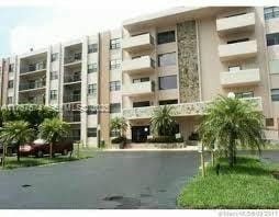 2 bedroom home for sale at 1301 7th, Hallandale Beach, FL 33009 — $250,000