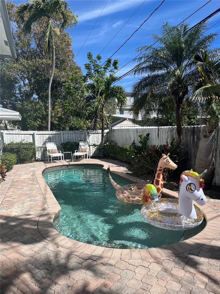 1040 NE 16th Avenue, Fort Lauderdale, FL 33304 photo 9