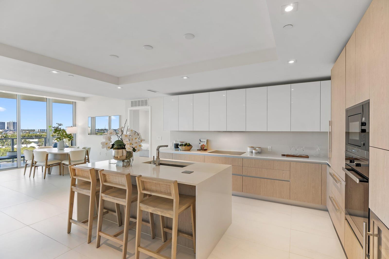 3100 N Ocean Drive P-701 — photo 3