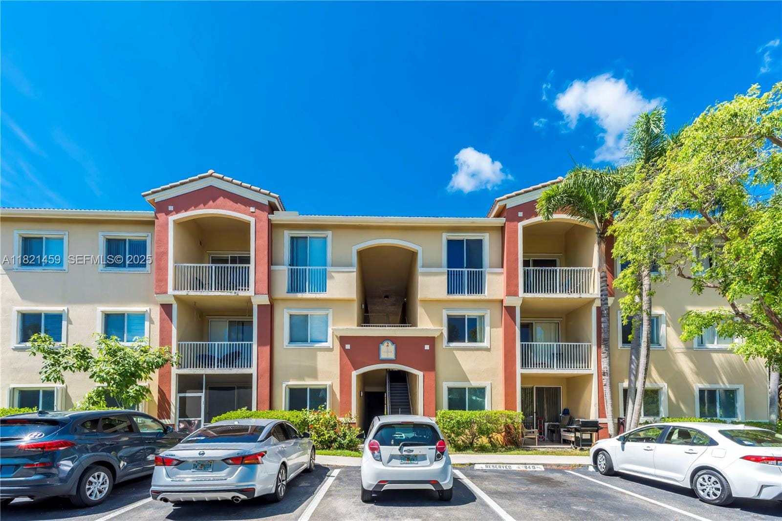 7085 Nova Drive 217, Davie, FL 33317