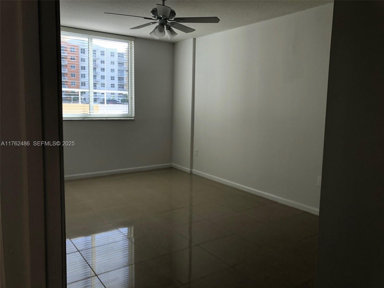 2775 NE 187th Street 527 — photo 7