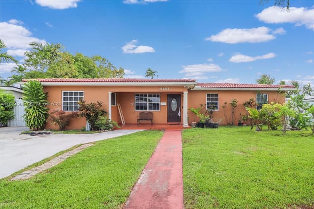 11265 SW 53rd Terrace, Miami, FL 33165