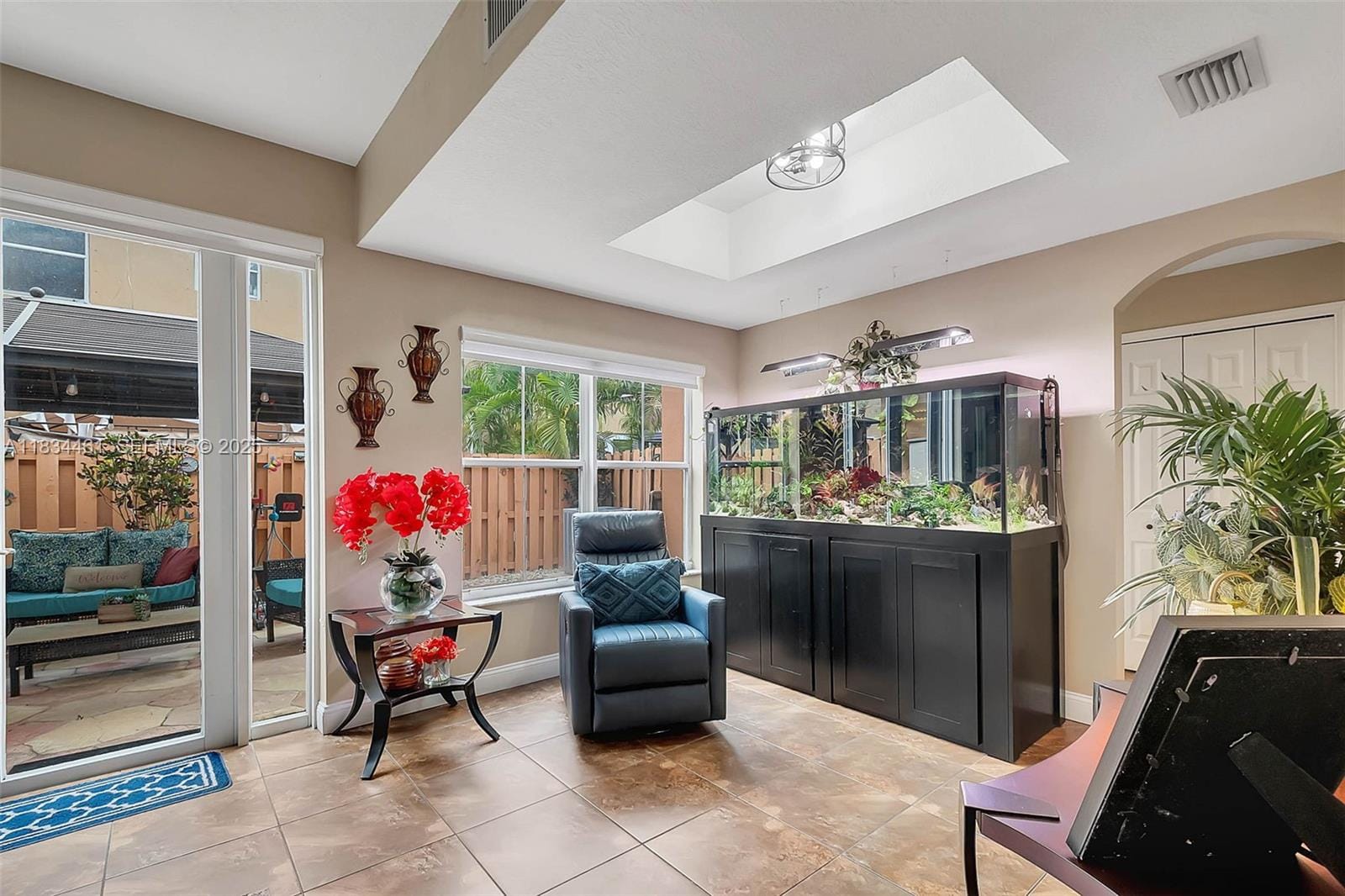 8511 NW 141st Terrace 402, Miami Lakes, FL 33016 photo 7